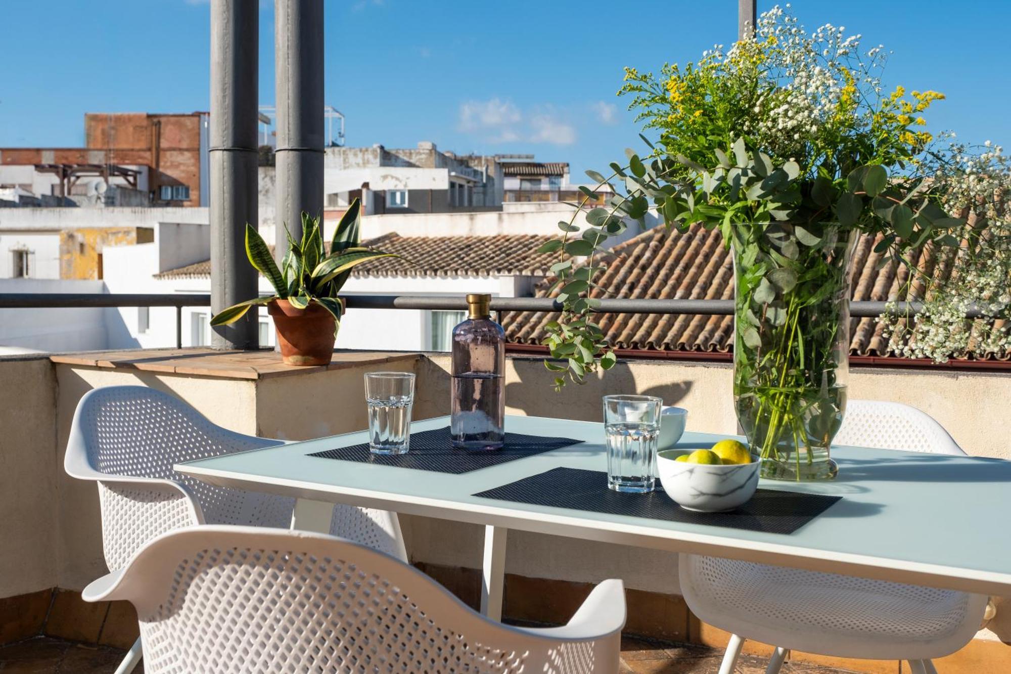 Misterhost Conde De Torrejon Apartment Seville Ngoại thất bức ảnh
